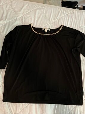Michael Kors’ Cold Shoulder top